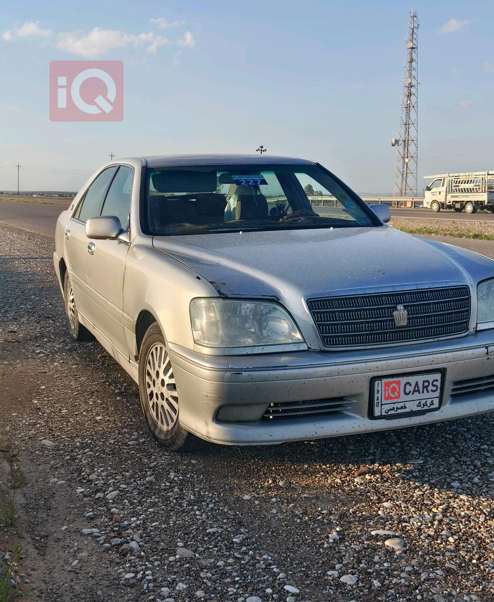 تويوتا كراون